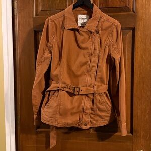 Sonoma Goods for Life tan brown Cotton jacket belted, pockets, zipper, snap EUC